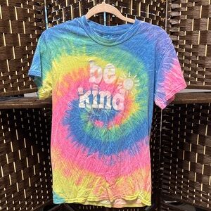 Colorful Tie-Dye 'Be Kind' T-Shirt Size S